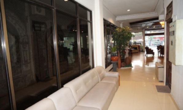 Matahari Hotel