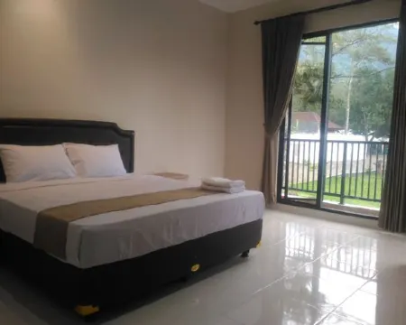 Duyung Trawas Hill Hotel a Trawas