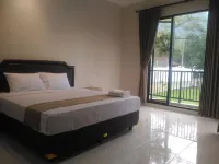Duyung Trawas Hill Hotels in Trawas