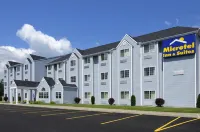 Microtel Inn & Suites by Wyndham Plattsburgh - 2-Star