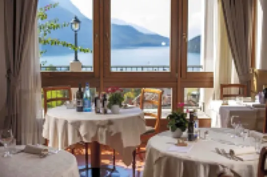 Ariston Lake View Hotel