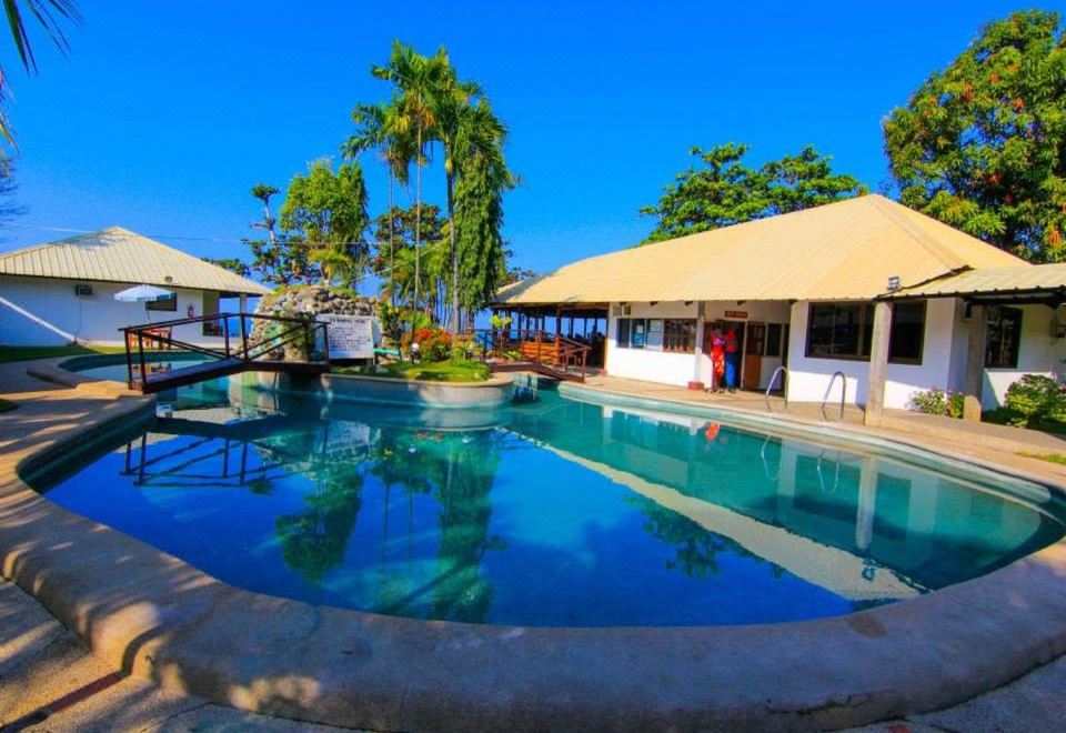 China Sea Beach Resort - Housity