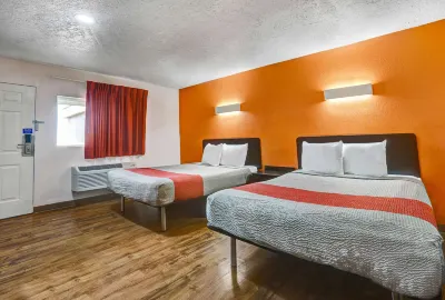 Motel 6 Clovis, NM Hotel di Clovis