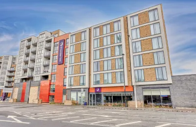 Premier Inn London New Southgate Hotels near New Southgate