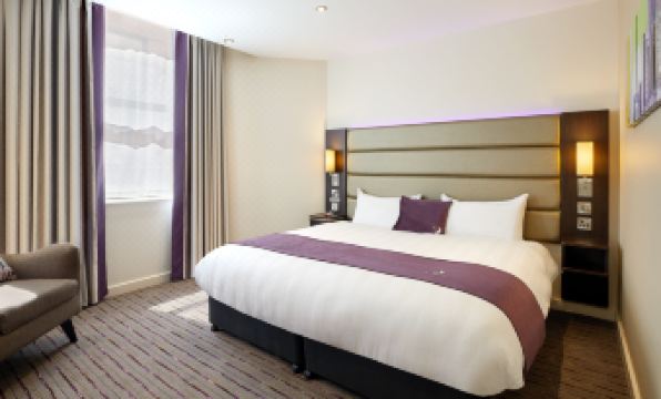 Premier Inn Salisbury South Milford