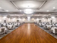 Crowne Plaza Milwaukee Airport by IHG - Desayuno