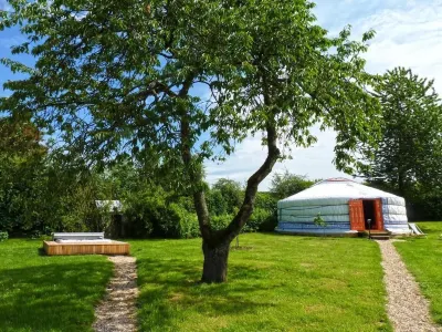 Le Village des Templiers فنادق في Chaumont-en-Vexin