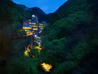 Shosuke-No-Yado Takinoyu Hotel in zona University of Aizu