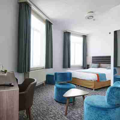 Grand Hôtel de Flandre Rooms