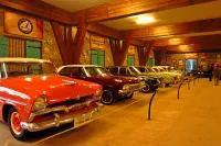 Aston Inn Batu - parking