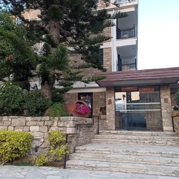 Dionysos Central