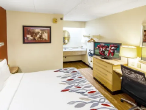 Red Roof Inn Huntington Hotels in Cabell County