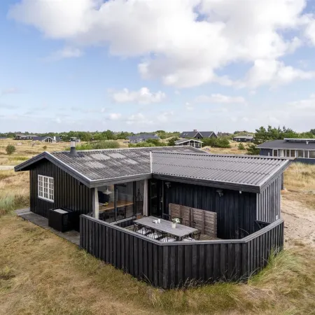 "Aleksi" - 500m from the Sea