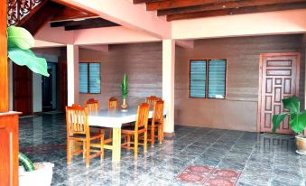 WoodHome NAN Homestay