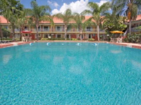 Days Inn by Wyndham Cocoa Cruiseport West at I-95/524 Hotels in Cocoa