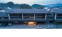 Yichun Hot Spring Worker Sanatorium - น้ำพุร้อน
