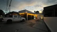 Azalea Guest House Syariah Tanjung Tabalong Hotels in Kasiau