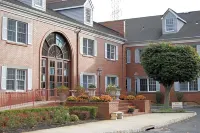 Colts Neck Inn Hotel Các khách sạn ở Freehold
