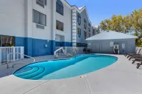 Comfort Suites Southport - Oak Island - Beach