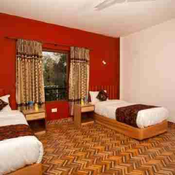 Sauraha Holiday Home Riverside by Managed Hotel Surya Adventure Rooms