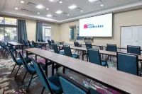 Hilton Garden Inn Tampa/Riverview/Brandon Отели в г. Палм-Ривер-Клэр-Мел