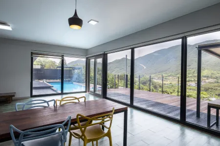 Sanchung Jirisaneui Haru