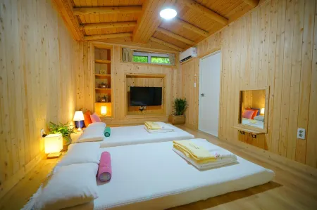 Jeonju Cheonnyeoneui Achim Hanok Pension