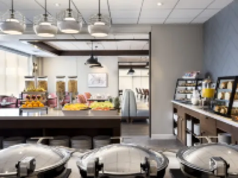 Holiday Inn MONTREAL-LONGUEUIL by IHG Hotéis em Longueuil