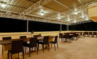 5. Malvan's..