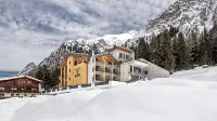 Alpine Resort Sportalm Hotels in der Nähe von Skischule Club Alpin Pitztal