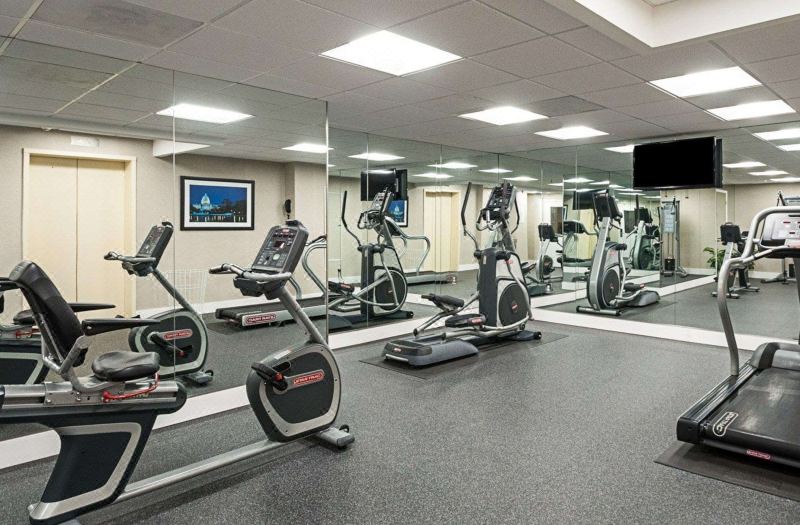 Comfort Inn Ballston photo 2