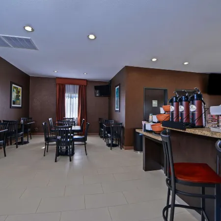 Americas Best Value Inn and Suites Cuero
