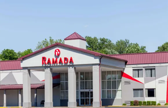 亨德森-埃文斯維爾温德姆華美達酒店