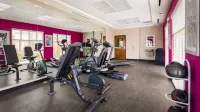Best Western Plus Dilley Inn  Suites - Gym