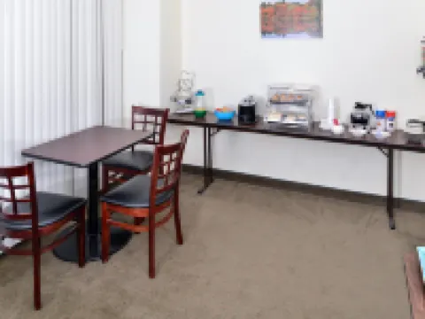 Americas Best Value Inn and Suites Winnie Hoteles en Winnie