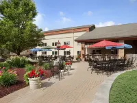 Ramada by Wyndham Saginaw Hotel & Suites Hotels in Saginaw County