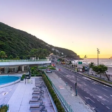 Hotel Nacional Rio de Janeiro - Oficial Отели рядом с достопримечательностью «Пляж Жоатинга»