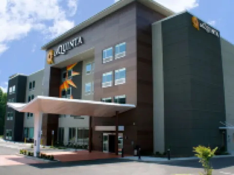 La Quinta Inn & Suites by Wyndham Manchester / Arnold AFB Hotels in Coffee County