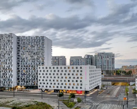 ไพรซ์ บาย เรดิสัน, เวียนนา ซิตี้ โรงแรมในเวียนนา