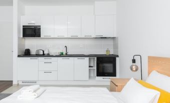 WestSide Apartments by UrbanRent