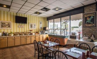 Days Inn by Wyndham Stuart, FL