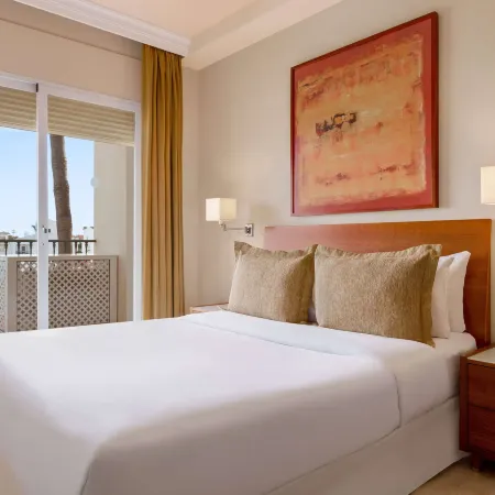 Ramada Hotel & Suites by Wyndham Costa del Sol Fuengirola