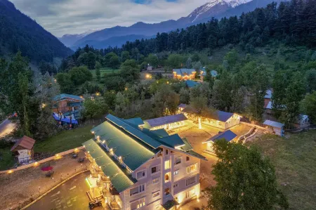 Welcome Resort Отели в г. Anantnag