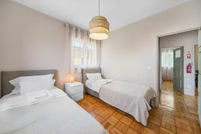 New Apartments Luiz I Bridge by Amber Star Rent Hotels in Vila Nova de Gaia