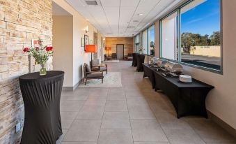 Country Inn & Suites by Radisson, San Diego North, CA