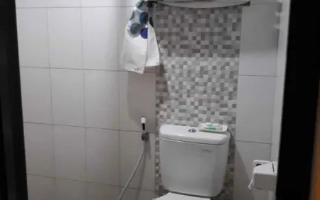 Hotel Bali Отели в г. Мадиун