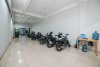 Umbrella Hotel Syariah by My Hospitality - parking