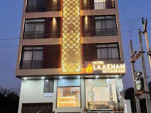 Hotel Laakhan & Restaurant