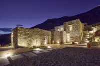 Apsila Pool Suites Hotels in Artemonas