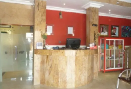 Wise Penny Suites and Spa